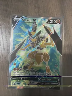 Pokemon TCG - Kleavor V - SWSH248 BLACK STAR PROMO - NM / MINT - Image 1