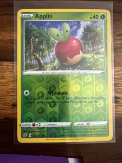 Applin 021/192 Common Rebel Clash Pokemon Reverse Holo Near Mint - Image 1