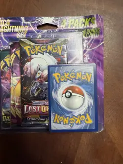 Pokemon TCG Lightning Set. 1-Lost Origin, 2-Vivid Voltage, 1-Darkness Ablaze. - Image 3