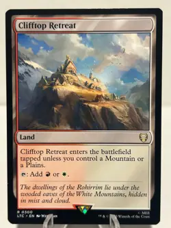 Clifftop Retreat 300 R Commander: The Lord of the Rings NM MTG - Image 1