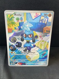 Pokemon: Riolu SV01 215/198 Illustration Rare Full Art Holo Card - Image 1