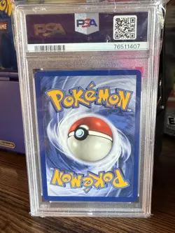 1999 POKEMON FOSSIL 1ST EDITION #2 ARTICUNO-HOLO PSA 8 - Image 2