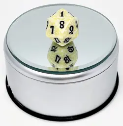 Magic the Gathering: Scourge Spindown D20 Life Counter Die White - Image 3