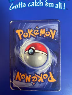 Vintage Pokemon Charizard Holo Base Set 4/102 – 1999 WOTC – Authentic – Played - Image 2