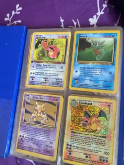 Vintage Pokemon Charizard Holo Base Set 4/102 – 1999 WOTC – Authentic – Played - Image 3