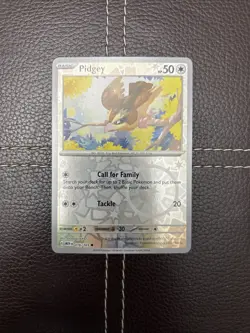 Pokemon TCG - Pidgey - 016/165 - Scarlet & Violet: 151 - NM Reverse Holo - Image 1