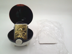 POKE'MON Limit Edition MEWTWO 23K GoldPlated TRADING CARD & POK'EMON BALL-OPENED - Image 3