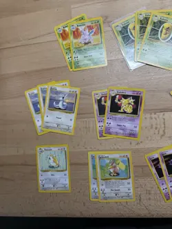 Base Set Vintage Pokemon Card Lot WOTC 18 Uncommon & 77 Common + Trainers LP-HP - Image 3