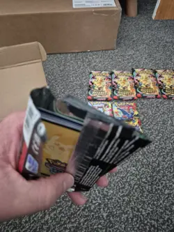 Pokemon TCG Various Packs Opened. Bulk only! No hits - Image 2