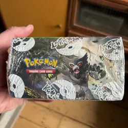 Pokemon Vivid Voltage Booster Box Sword & Shield English Sealed - Image 5