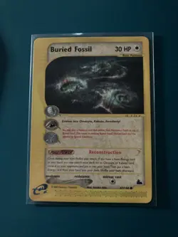 POKEMON TCG SKYRIDGE BURIED FOSSIL 47/144 COMMON NM - Image 1