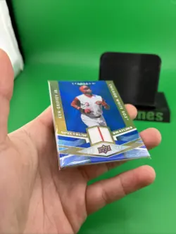 2009 Upper Deck Spectrum - Spectrum Swatches Ken Griffey Jr #SS-KG Blue - Image 3