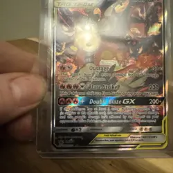 2019 POKEMON SM BLACK STAR PROMO #SM201 FULL ART/RESHIRAM & CHARIZARD GX MP - Image 5