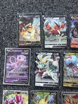 POKEMON TCG SWORD & SHIELD V VMAX VSTAR LOT OF 19 CARDS - Image 2