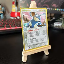 2006 Nidoqueen Delta Species 7/101 Dragon Frontiers Stamped Pokemon TCG - Image 3