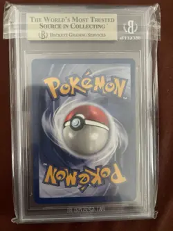 Pokemon BGS 9.5 Muk Fossil Holo Unlimited - Image 2