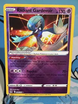 Radiant Gardevoir 069/196 - Pokemon Lost Origin - Image 1