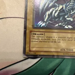 Yu-Gi-Oh! TCG Blue-Eyes White Dragon SDK-001 Ultra Rare Unlimited Damaged - Image 4