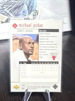1998-99 Upper Deck Black Diamond - Michael Jordan #10 Double Diamond /3000 - Image 2