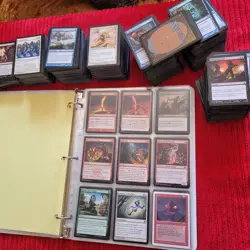 PAUPER Legal MAGIC CARDS COLLECTION BINDER - 7 Pages of Cards & 1000 bulk MTG - Image 2
