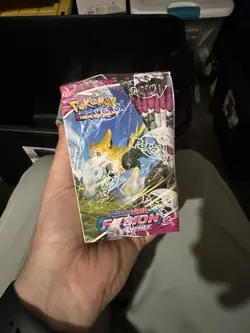 Pokemon TCG Fusion Strike Booster Box - Sword & Shield - Factory Sealed - Image 3