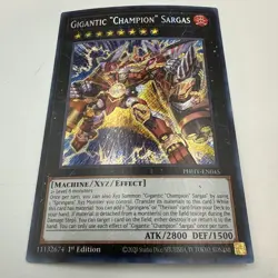 Yugioh Gigantic "Champion" Sargas PHHY-EN045 Secret Rare 1st Edition NM - Image 1