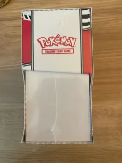 Pokemon - White Flare Elite Trainer Box - Sealed - Image 4