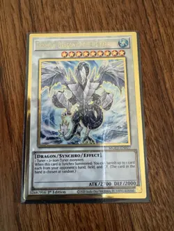 trishula dragon of the ice barrier Mged-en027 English Nm Card Official Gold Rare - Image 1