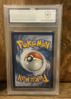 Pokemon 2020 TCG Charizard V Darkness Ablaze 019/189 Holo MGC PSA 9 - Image 2