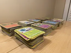 Pokemon TCG: 1000 Assorted Common/Uncommon Cards (Includes Holos) - Image 3