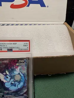 Pokemon TCG: Vaporeon V SWSH181 Premium Collection Promo Full Art - PSA 9, MINT. - Image 3