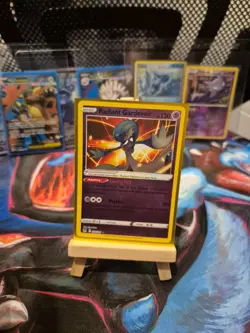 Radiant Gardevoir 069/196 - SWSH Lost Origin - Ultra Rare Holo Pokemon TCG Card - Image 1