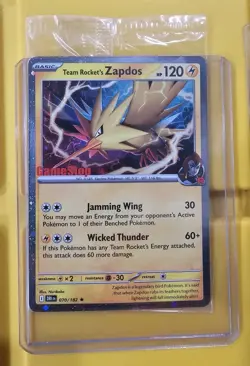 Team Rocket's Zapdos Sealed Gamestop Promo Card 070/182 + bonus lot bundle - Image 2