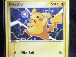 2005 Pokemon EX Emerald Pikachu #60/106 - S3Y-SDT-71B- EX+/NM - Image 2