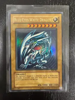 Yugioh Blue-Eyes White Dragon SDK-001 Ultra Rare Unlimited LP/NM - Image 1