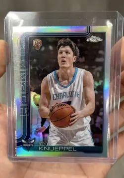2025-26 Topps Chrome Kon Knueppel #254 Refractor (RC) Hornets - Image 2