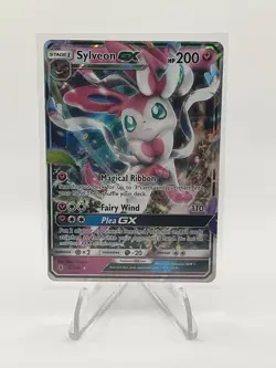 2017 Pokemon Sun & Moon Guardians Rising: Sylveon GX 92/145 MINT - Image 1