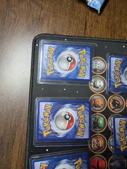 POKEMON TCG VINTAGE HOLO COLLECTION - Image 5
