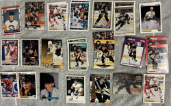 Lot of 30 Jaromir Jagr Hockey Cards - Pittsburgh Penguins - With Rookies - Image 1