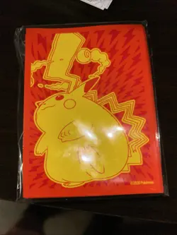 Pokemon TCG Vivid Voltage Elite Trainer - Pikachu VMAX (65 pck) Card Sleeves - Image 1