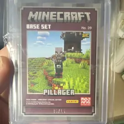 Minecraft Pillager /15 Base Set Foil Special Limited Edition Card #39 - Image 2