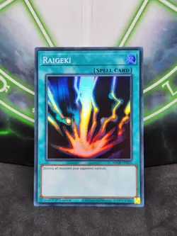 Yugioh Raigeki SDCH-EN021 Super Rare 1st Edition NM - Image 1
