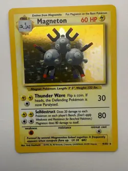 Magneton 9/102 Holo Rare Base Set Unlimited Pokemon Near Mint - Image 1