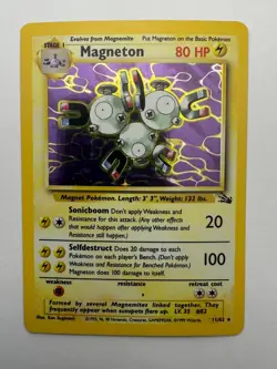 Magneton 11/62 Fossil Pokemon Unlimited Holo Near Mint - Image 1