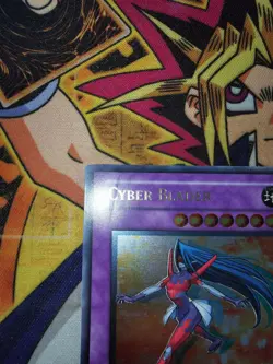 Cyber Blader een-en032 1st Edition (MP) Ultimate Rare Yu-Gi-Oh! - Image 5