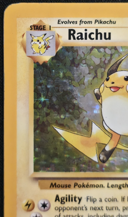 Raichu 14/102 Holo Pokemon Base Set HP - Image 3