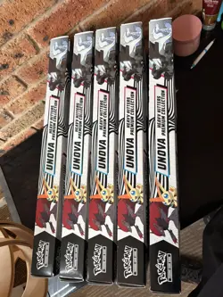 Pokemon Black Bolt & White Flare Unova Heavy Hitters Premium Collection - Image 2