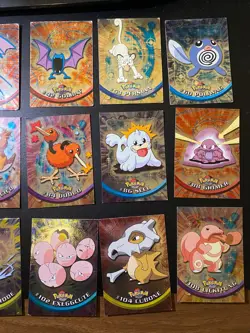 Topps Pokemon Foil Lot 21x Series 1 and 2 - MP/HP/DMG incl. LP Cubone - Image 4
