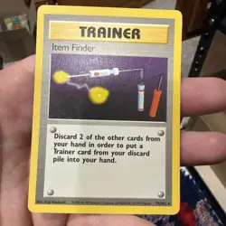 Item Finder 074/102 Base Set Regular Pokemon Card Trainer - Image 1