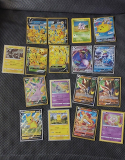 Pokemon TCG 17-Card Lot: Pikachu, Zekrom, Espeon, Mew, Zamazenta, Holo, Promo - Image 1